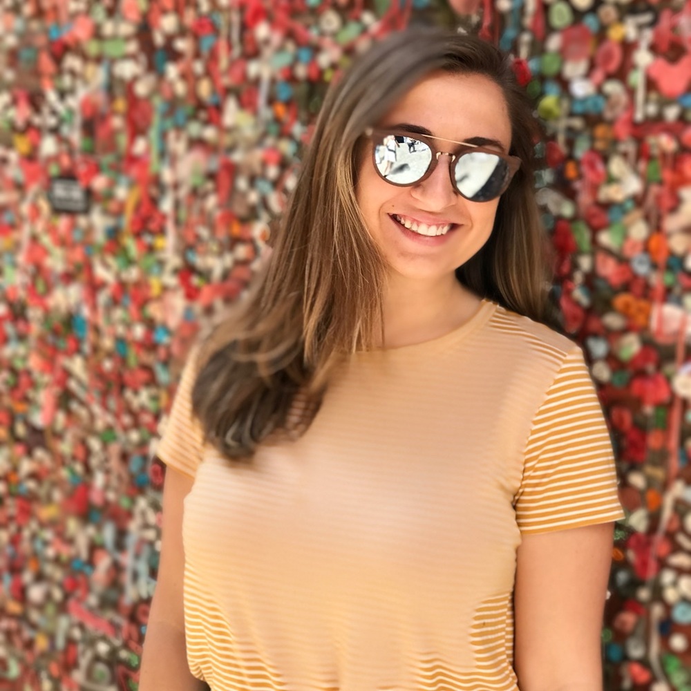 Meet your Posher, Jessica